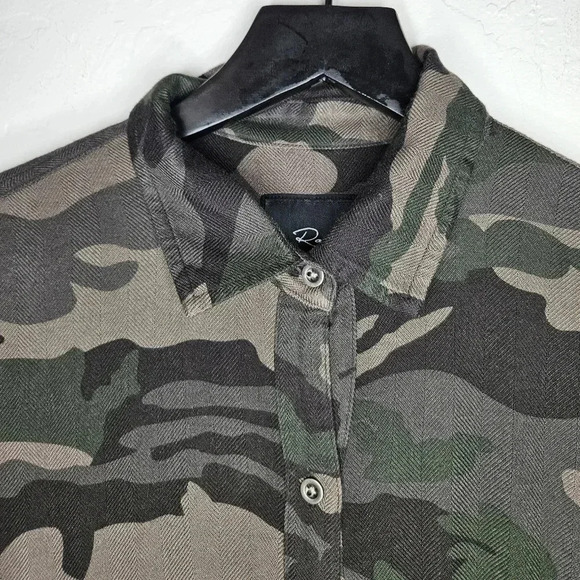 Rails Long Sleeve Camo Button Down Top Size‎ XS​ - Picture 5 of 7